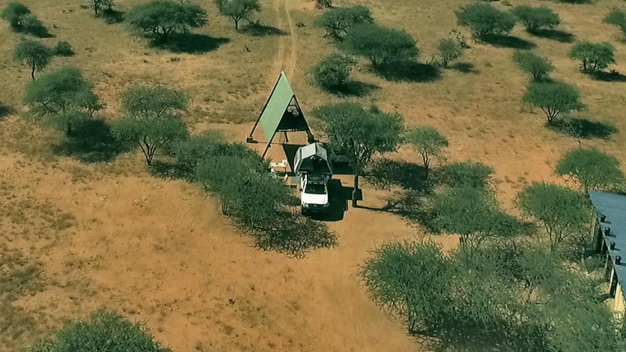 Ovita Wildlife Restcamp Okazize Ngoại thất bức ảnh